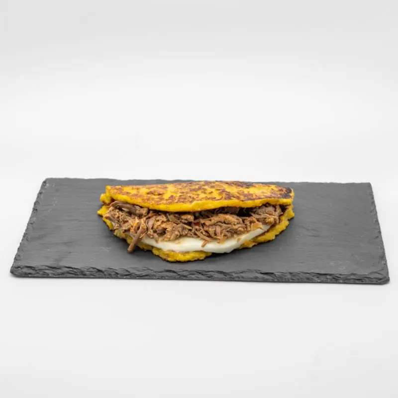 Cachapa con Queso & Ternera