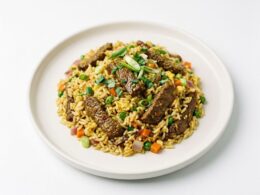 Arroz frito con ternera y salsa curry — Chinatown 2 Ciudad Jardín