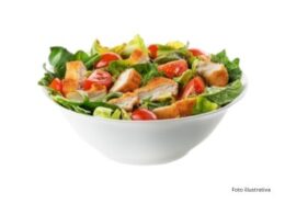ensalada especial de la casa — Chinatown 2 Ciudad Jardín