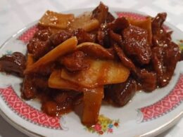 Ternera con salsa de ostras — Chinatown 2 Ciudad Jardín