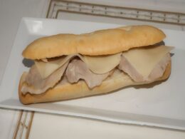 Bocadillo De Lomo Y Queso — Mamma leone