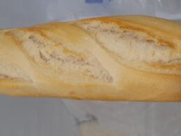 Bocadillo De Salchichas Y Queso — Mamma leone