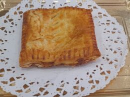 Empanadilla de bechamel y pollo — Mamma leone