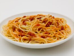 Espaguetis Boloñesa — Mamma leone