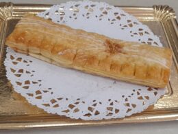 Herradura De Crema — Mamma leone