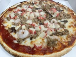 Pizza Frutti di mare — Mamma Leone