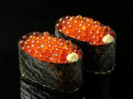 17. Gunkan con Huevas de Salmón — Sushi go