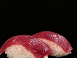 2. Atún (2 Pzas.) — Sushi go