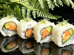 65. Salmón Philadelphia (8 Pzas.) — Sushi go