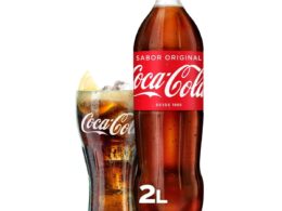 Botella de refresco de 2 litros — Trinca un pollo