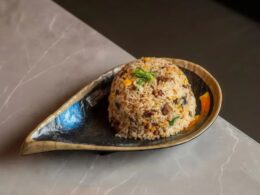 Arroz frito 和牛松露炒饭 — Yakimanzi